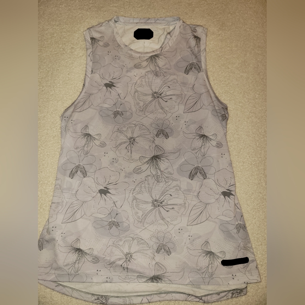 Under Armour Tank Top - XL